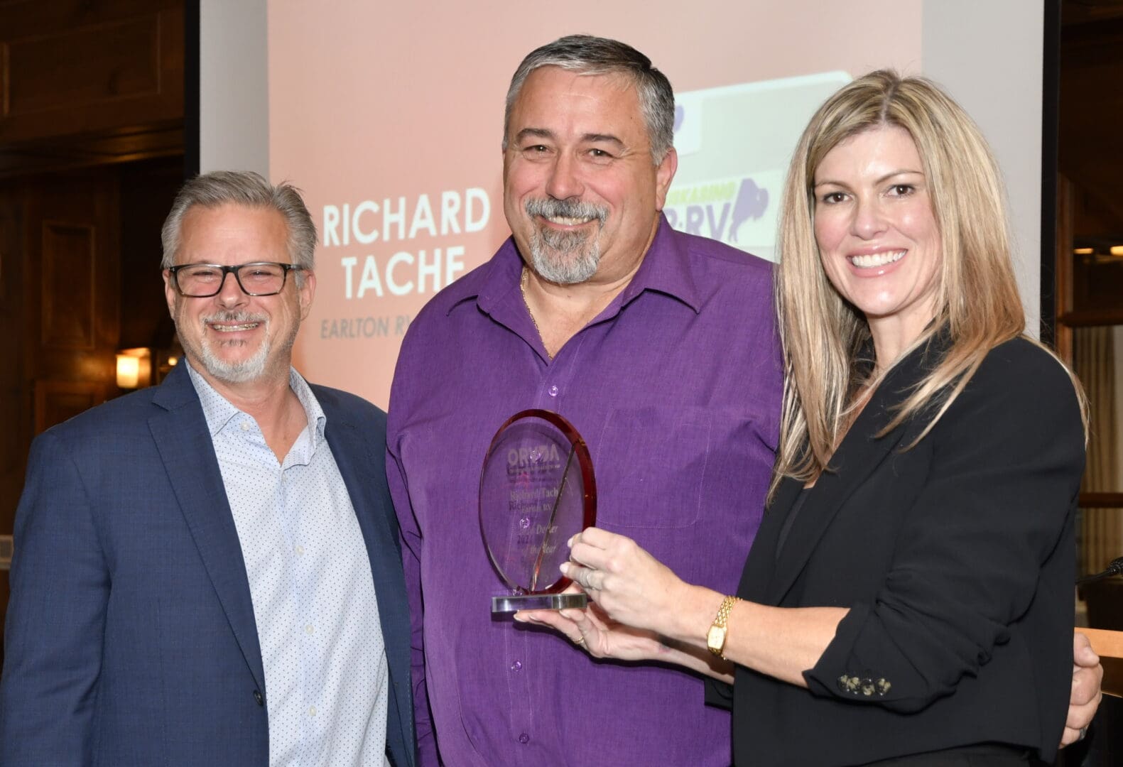 RICHARD TACHÉ REMPORTE LE PRIX DU CONCESSIONNAIRE DE L&rsquo;ANNÉE 2024 DE L&rsquo;ORVDA – ORVDA AWARD PRESENTATION